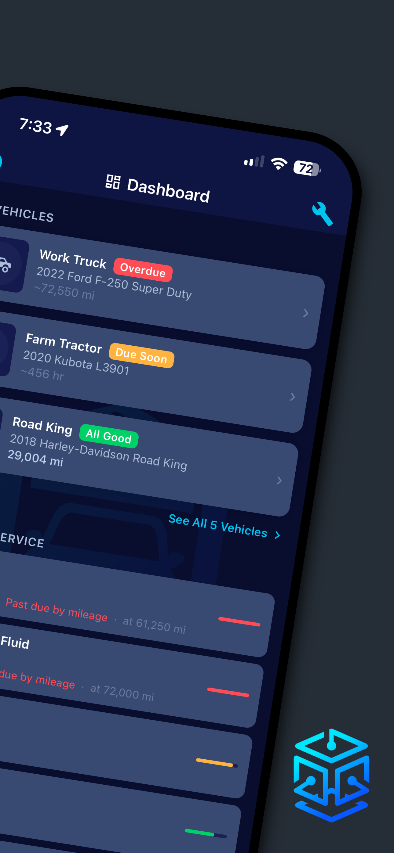 GarageLog dashboard with vehicle status badges